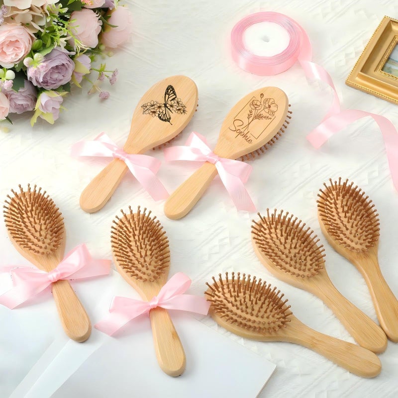 DoubleFill فرشاة شعر خشبية من الخيزران من دبل فيل، 24 قطعة، هدية مثالية. فرشاة شعر خشبية بمجداف لتدليك فروة الرأس، مناسبة للشعر الكثيف والخفيف والمجعد والجاف، للرجال والنساء. هدية سفر مميزة مع إمكانية النقش، مثالية لحفلات الزفاف وعيد الحب. - Image 3